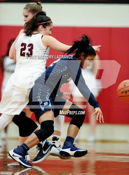 Thumbnail 2 in L.D. Bell vs Plano  photogallery.