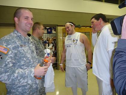 Thumbnail 2 in Highlands TOC Ceremony photogallery.