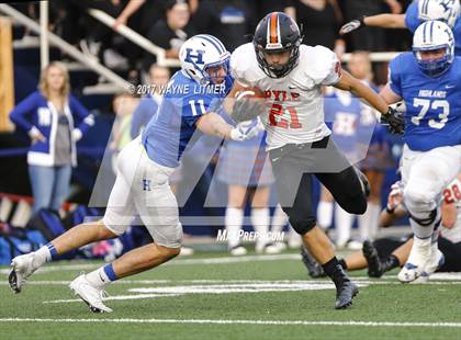 Thumbnail 1 in Ryle @ Highlands photogallery.