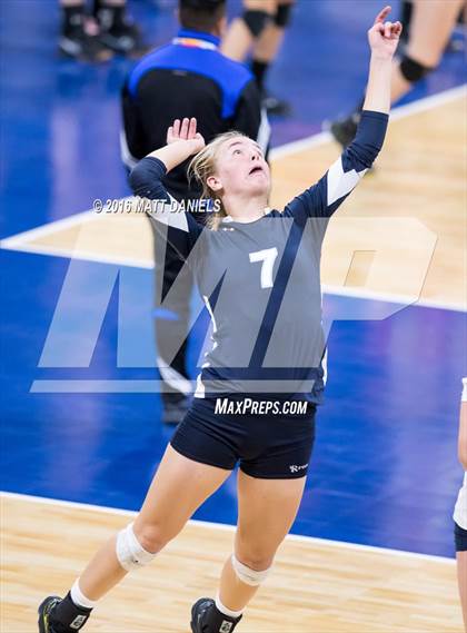Thumbnail 3 in Valley vs. Platte Valley (CHSAA 3A Playoff) photogallery.