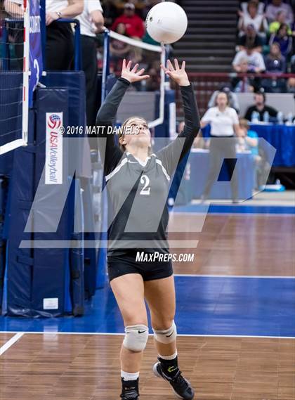 Thumbnail 2 in Valley vs. Platte Valley (CHSAA 3A Playoff) photogallery.