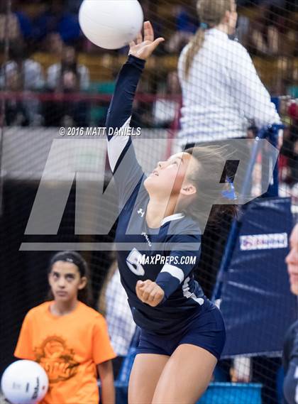 Thumbnail 1 in Valley vs. Platte Valley (CHSAA 3A Playoff) photogallery.
