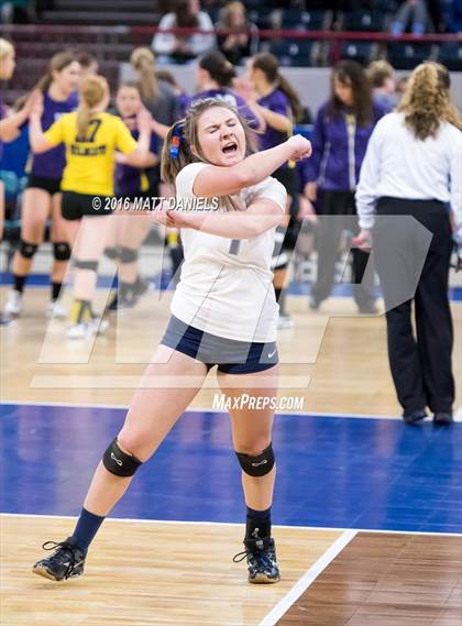 Thumbnail 2 in Valley vs. Platte Valley (CHSAA 3A Playoff) photogallery.