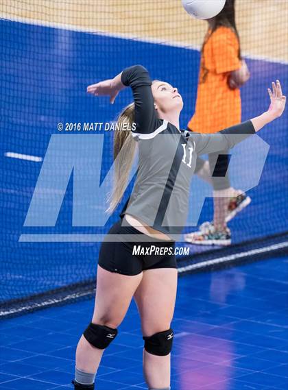 Thumbnail 1 in Valley vs. Platte Valley (CHSAA 3A Playoff) photogallery.