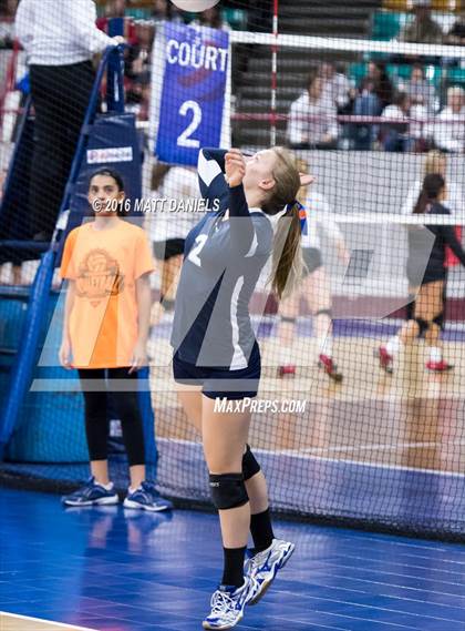Thumbnail 2 in Valley vs. Platte Valley (CHSAA 3A Playoff) photogallery.