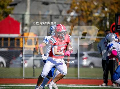 Thumbnail 3 in Copiague @ Smithtown East photogallery.