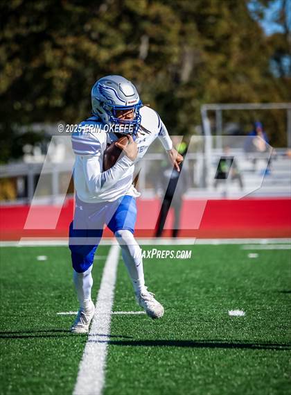 Thumbnail 2 in Copiague @ Smithtown East photogallery.