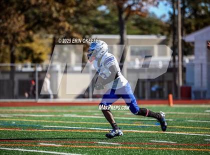 Thumbnail 3 in Copiague @ Smithtown East photogallery.