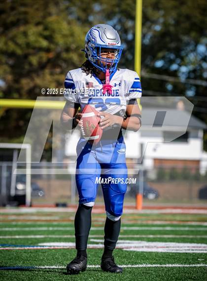 Thumbnail 3 in Copiague @ Smithtown East photogallery.