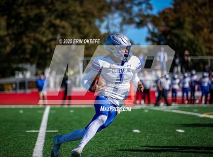 Thumbnail 3 in Copiague @ Smithtown East photogallery.