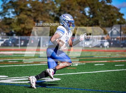 Thumbnail 2 in Copiague @ Smithtown East photogallery.