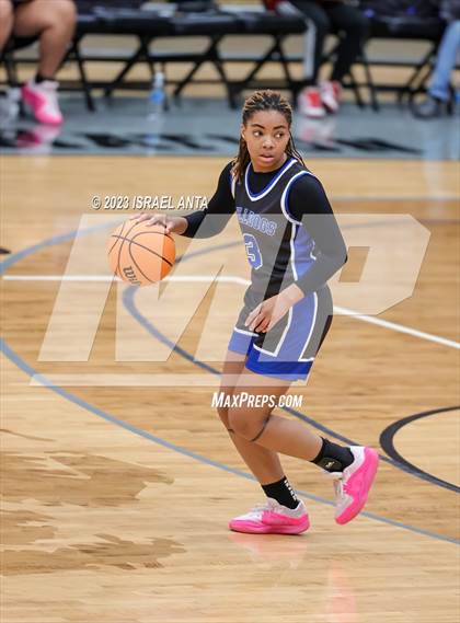 Thumbnail 1 in Fairmont vs. St. Pauls  (2023 Robeson County Shootout) Championship photogallery.
