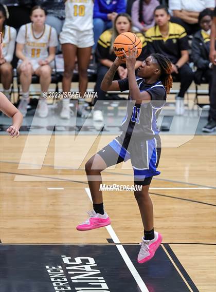 Thumbnail 1 in Fairmont vs. St. Pauls  (2023 Robeson County Shootout) Championship photogallery.