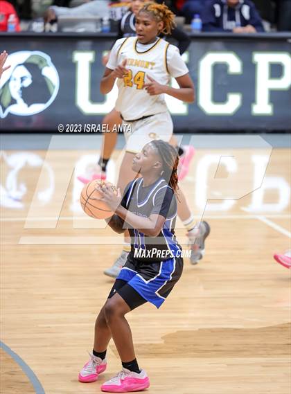 Thumbnail 3 in Fairmont vs. St. Pauls  (2023 Robeson County Shootout) Championship photogallery.