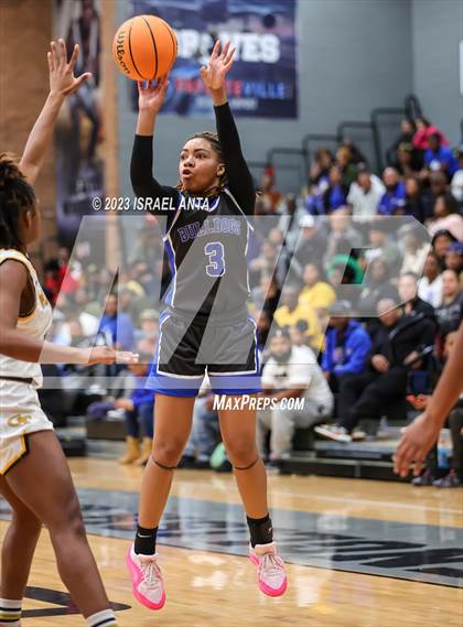 Thumbnail 3 in Fairmont vs. St. Pauls  (2023 Robeson County Shootout) Championship photogallery.
