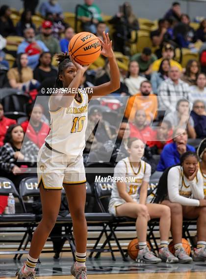 Thumbnail 3 in Fairmont vs. St. Pauls  (2023 Robeson County Shootout) Championship photogallery.