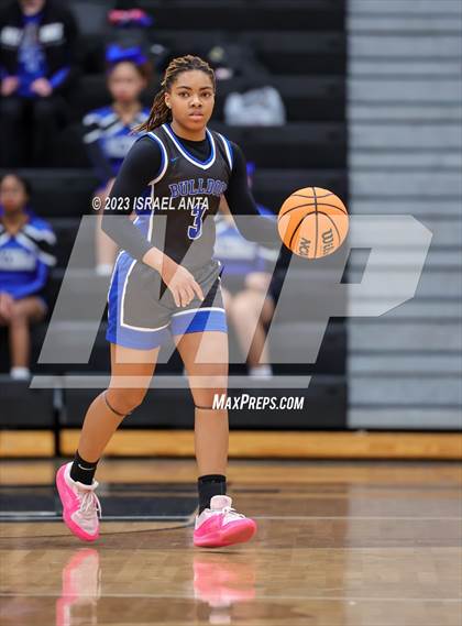 Thumbnail 1 in Fairmont vs. St. Pauls  (2023 Robeson County Shootout) Championship photogallery.