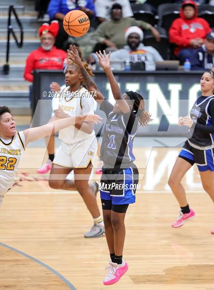 Thumbnail 2 in Fairmont vs. St. Pauls  (2023 Robeson County Shootout) Championship photogallery.