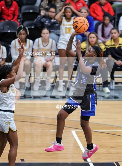 Thumbnail 2 in Fairmont vs. St. Pauls  (2023 Robeson County Shootout) Championship photogallery.