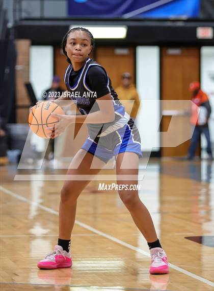 Thumbnail 2 in Fairmont vs. St. Pauls  (2023 Robeson County Shootout) Championship photogallery.