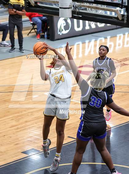 Thumbnail 2 in Fairmont vs. St. Pauls  (2023 Robeson County Shootout) Championship photogallery.