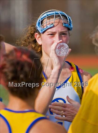 Thumbnail 3 in Longmeadow vs Acton-Boxborough (MIAA D1 Final) photogallery.