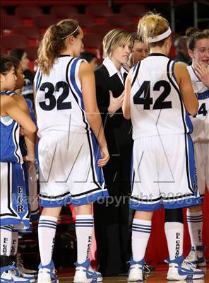 Thumbnail 2 in University vs. El Camino Real (CIF LA City Final) photogallery.