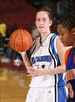 Thumbnail 3 in University vs. El Camino Real (CIF LA City Final) photogallery.