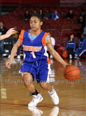 Thumbnail 3 in University vs. El Camino Real (CIF LA City Final) photogallery.