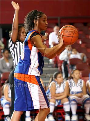 Thumbnail 1 in University vs. El Camino Real (CIF LA City Final) photogallery.