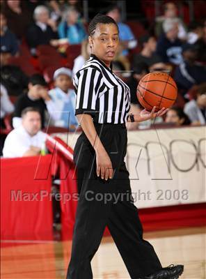 Thumbnail 3 in University vs. El Camino Real (CIF LA City Final) photogallery.