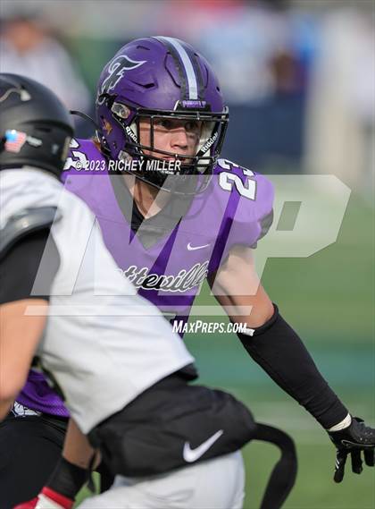 Thumbnail 3 in Bentonville vs. Fayetteville (AAA 7A Final) photogallery.