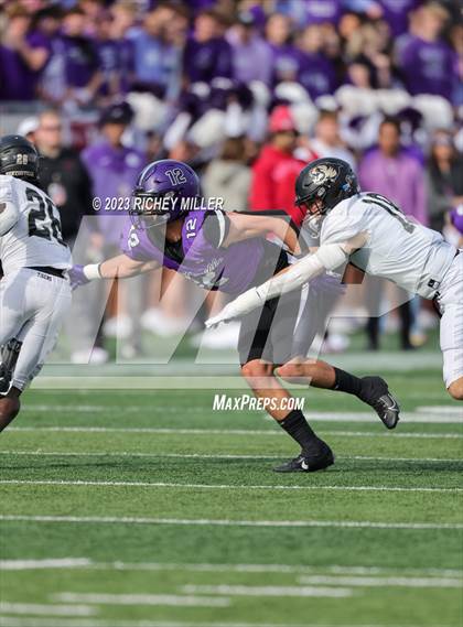 Thumbnail 3 in Bentonville vs. Fayetteville (AAA 7A Final) photogallery.