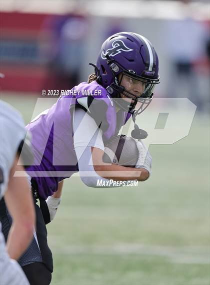 Thumbnail 1 in Bentonville vs. Fayetteville (AAA 7A Final) photogallery.