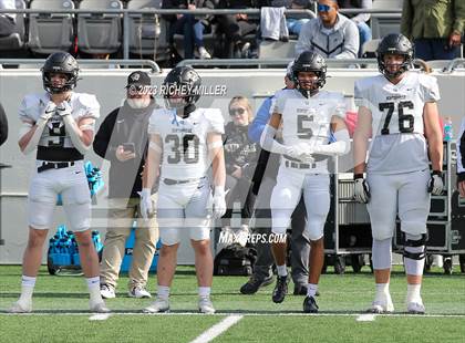 Thumbnail 3 in Bentonville vs. Fayetteville (AAA 7A Final) photogallery.