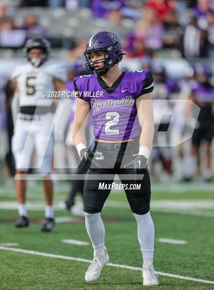 Thumbnail 1 in Bentonville vs. Fayetteville (AAA 7A Final) photogallery.