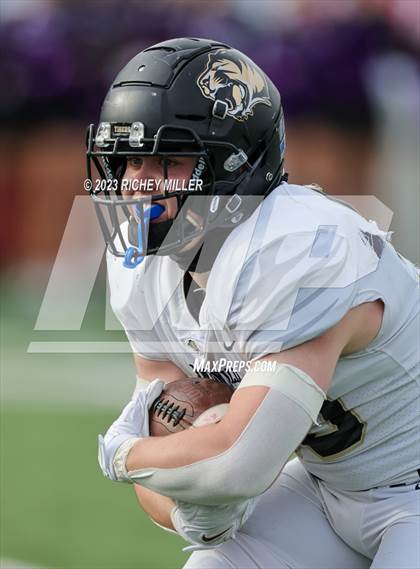 Thumbnail 1 in Bentonville vs. Fayetteville (AAA 7A Final) photogallery.