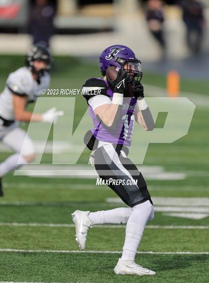 Thumbnail 1 in Bentonville vs. Fayetteville (AAA 7A Final) photogallery.
