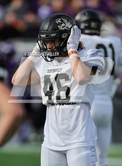 Thumbnail 3 in Bentonville vs. Fayetteville (AAA 7A Final) photogallery.