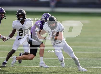 Thumbnail 2 in Bentonville vs. Fayetteville (AAA 7A Final) photogallery.