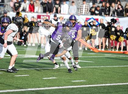 Thumbnail 2 in Bentonville vs. Fayetteville (AAA 7A Final) photogallery.