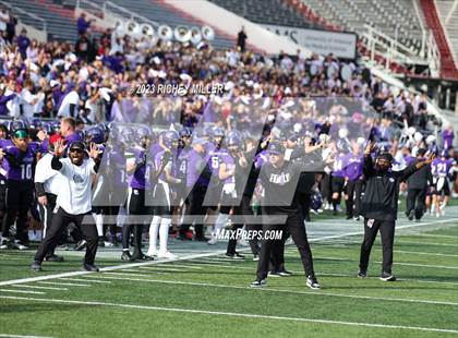 Thumbnail 3 in Bentonville vs. Fayetteville (AAA 7A Final) photogallery.