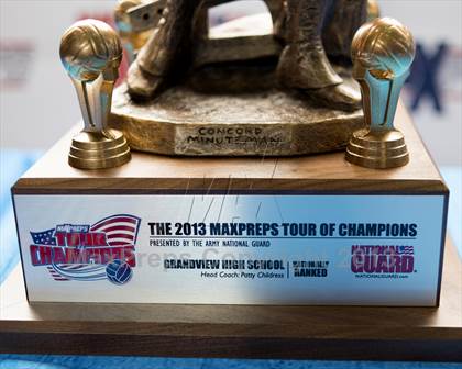 Thumbnail 2 in Grandview TOC Ceremony photogallery.