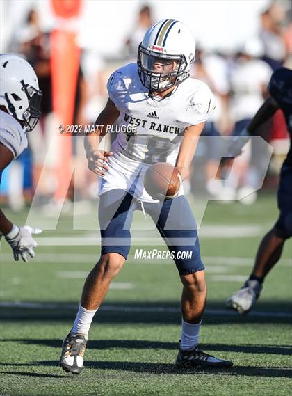 Thumbnail 3 in West Ranch vs. Saugus photogallery.