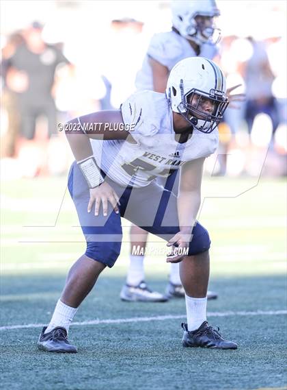 Thumbnail 3 in West Ranch vs. Saugus photogallery.