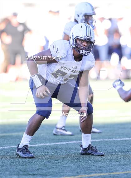Thumbnail 2 in West Ranch vs. Saugus photogallery.
