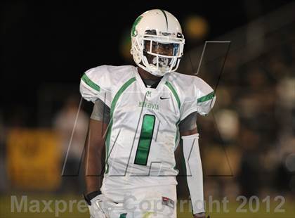 Thumbnail 1 in South Hills vs. Monrovia photogallery.