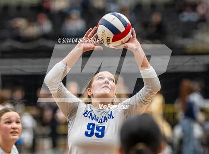Thumbnail 3 in Bingham vs. Farmington  (UHSAA 6A Second Round) photogallery.