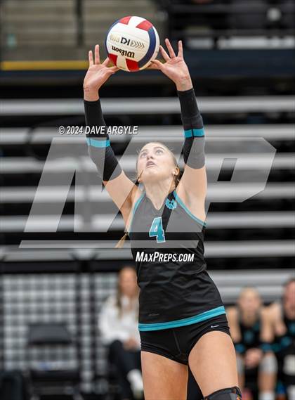 Thumbnail 1 in Bingham vs. Farmington  (UHSAA 6A Second Round) photogallery.
