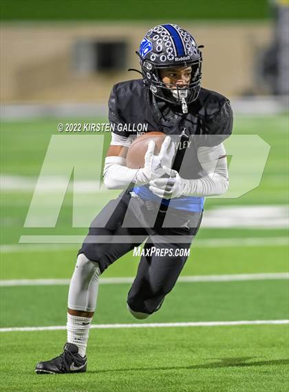 Thumbnail 1 in North Crowley vs. Timber Creek (UIL 6A D1 Bi-District) photogallery.